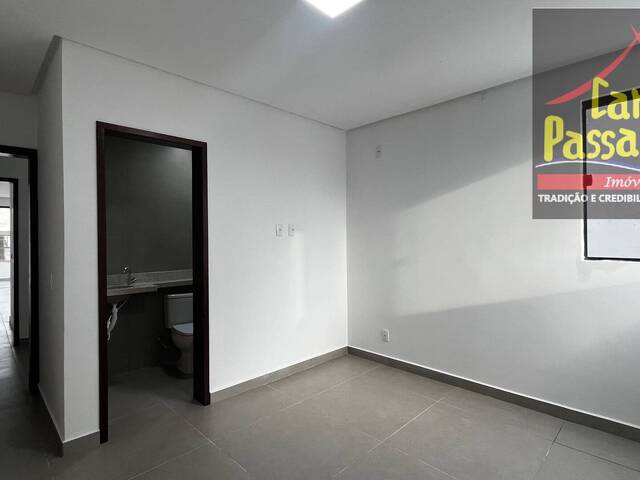 Casa para Venda em Conde - 3